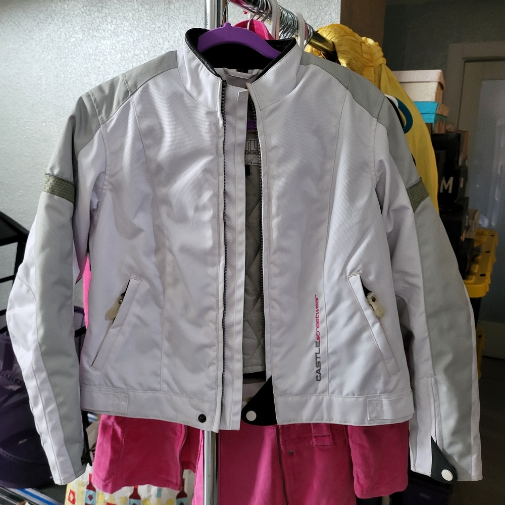 Castle streetwear jacket